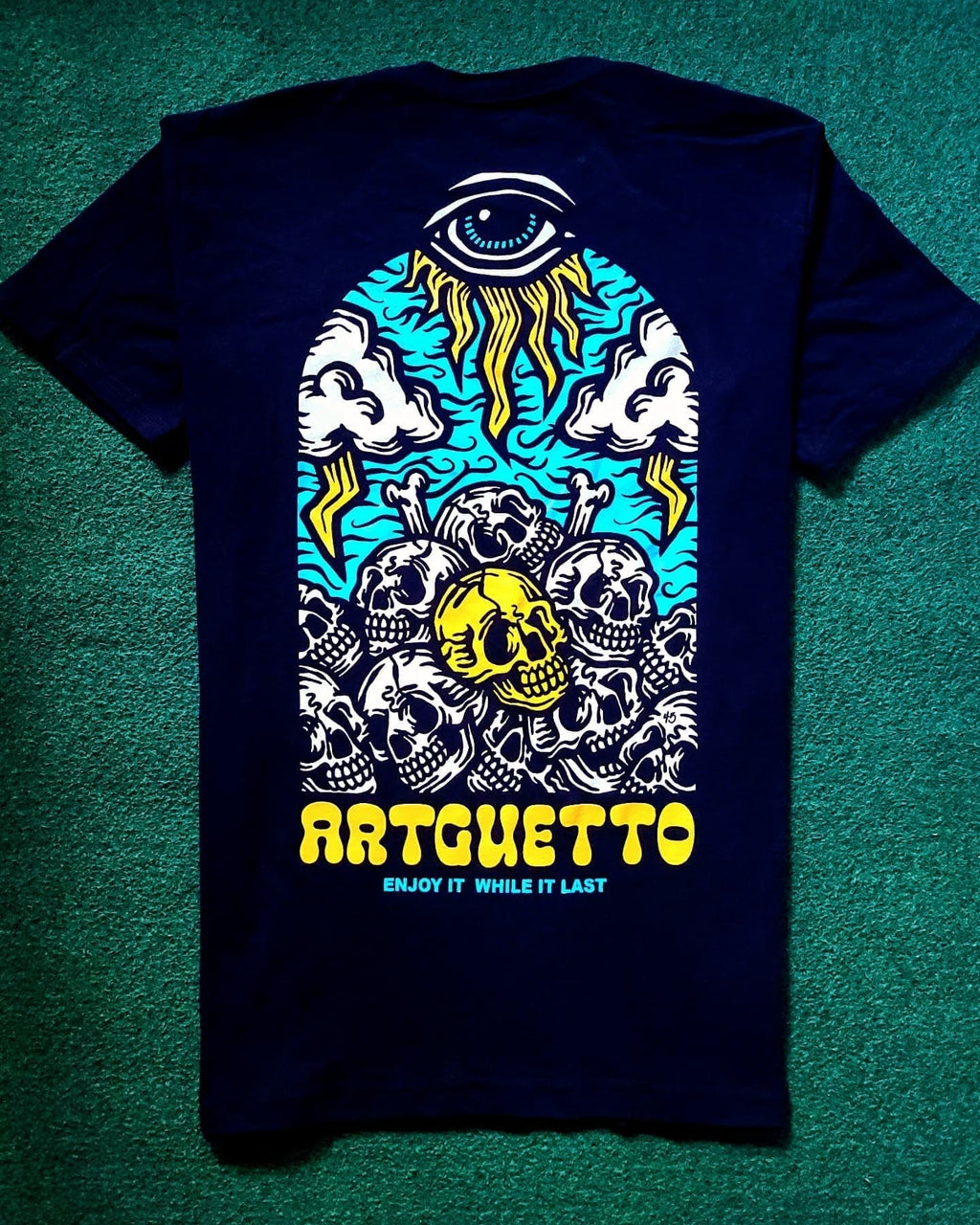 Camiseta Oversize con Estampado Trasero